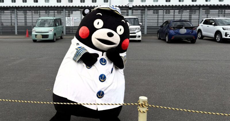 私のためにポーズを取ってくれたくまモン